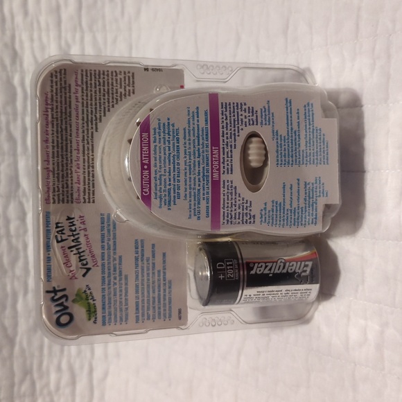 Oust with fan - Picture 2 of 2